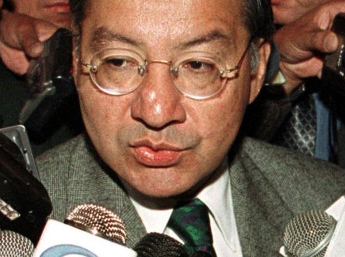 O diplomata americano acusado de ser espião para Cuba por mais de 40 anos