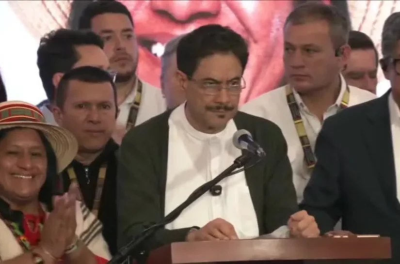 Cepeda questiona resultados do primeiro turno na Colômbia