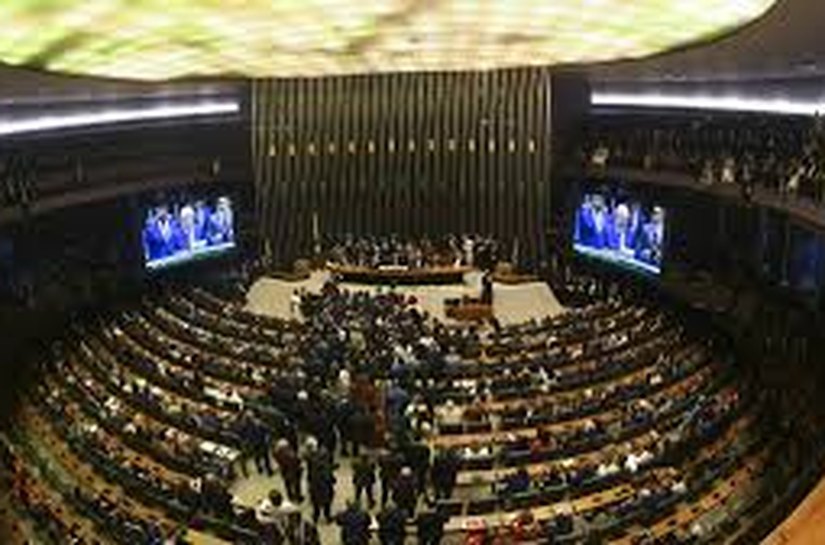 Congresso impõe nova derrota ao governo e derruba veto à dosimetria