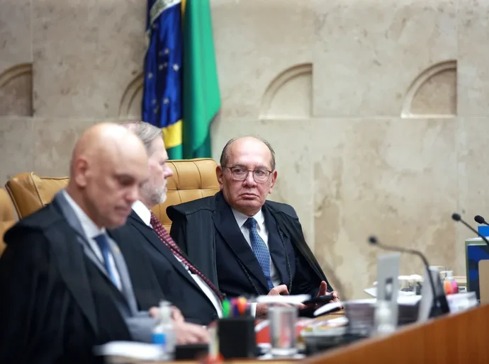 Penduricalhos: teto virou “piso” e autonomia não é “balbúrdia”, diz Gilmar