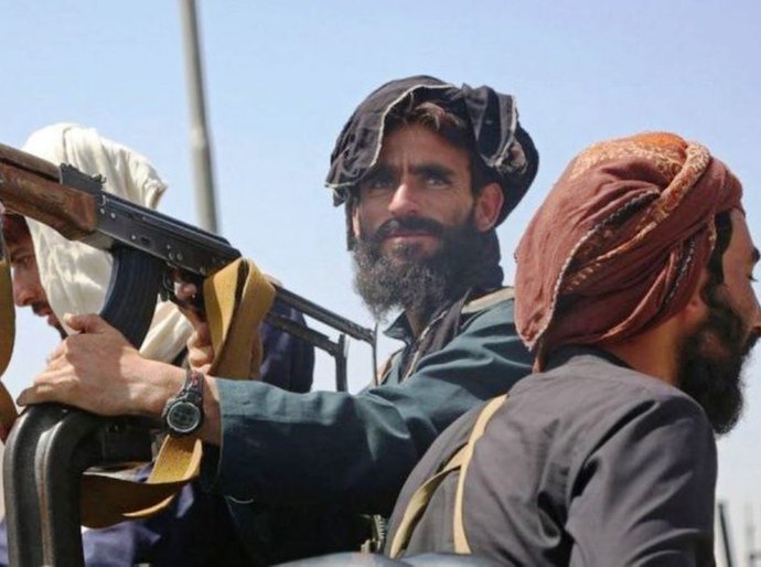 Quem é quem na estrutura do Talebã que tomou o poder no Afeganistão?