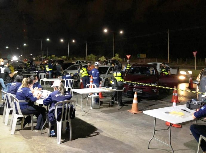 Blitz da Lei Seca flagra quatro motoristas alcoolizados em Cuiabá
