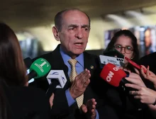 CCJ do Senado aprova fim da reeleição para cargos do Executivo