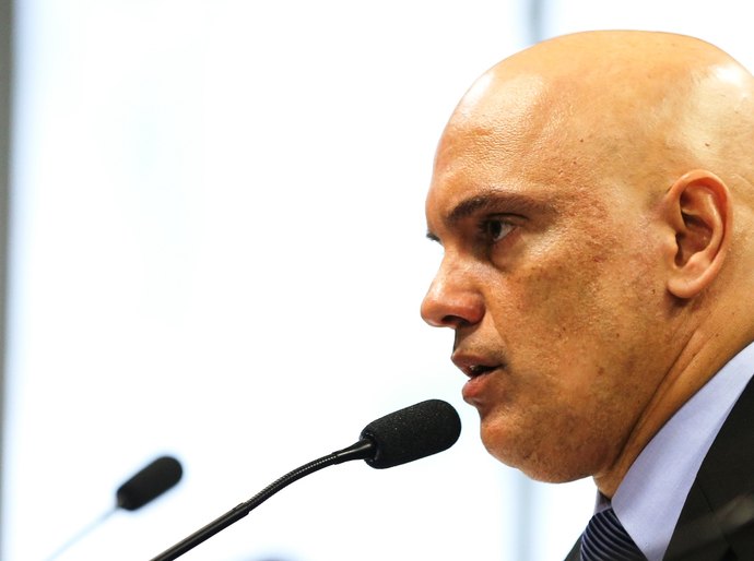 Moraes concede acesso da PF a dados que fizeram Facebook banir bolsonaristas