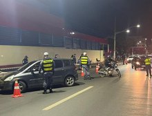 Operação Lei Seca realizada em duas avenidas de Cuiabá prende 13 pessoas