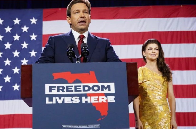 Ron DeSantis desiste de campanha eleitoral para presidência dos Estados Unidos e apoia Trump