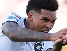 Botafogo faz história, vence PSG e se aproxima das oitavas do Mundial