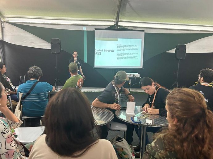 Governo apresenta potencial de observação de aves em MT a operadores internacionais de turismo ecológico