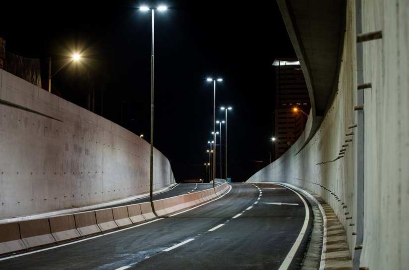 Governo do Estado vai entregar mais 10 mil luminárias de LED para Cuiabá