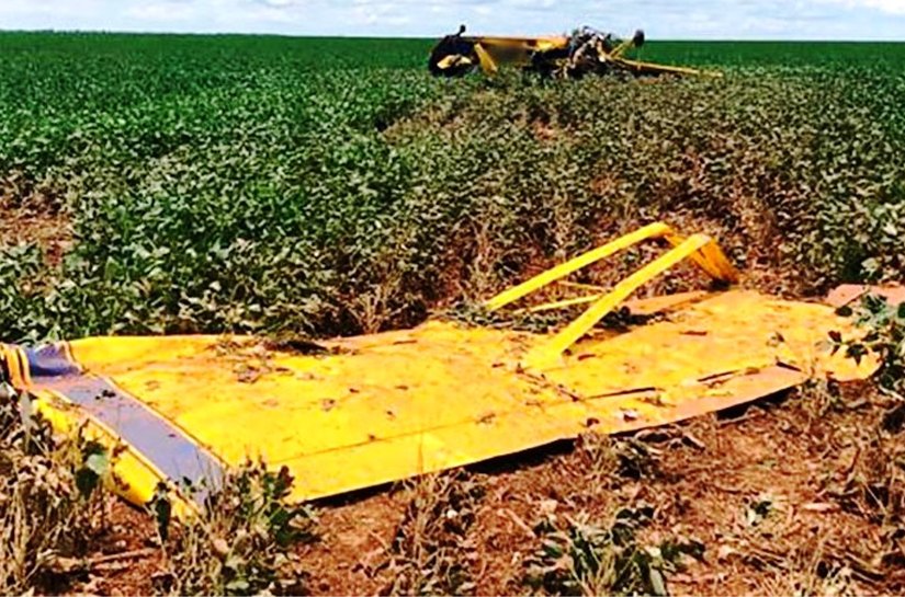 Avião agrícola cai em plantação de soja no município de São Félix do Araguaia
