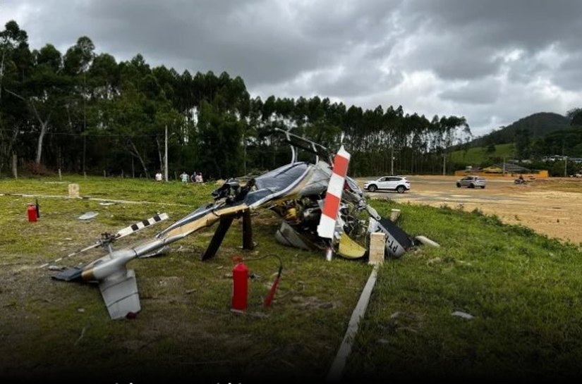 Queda de helicóptero com cinco pessoas a bordo deixa feridos em SC