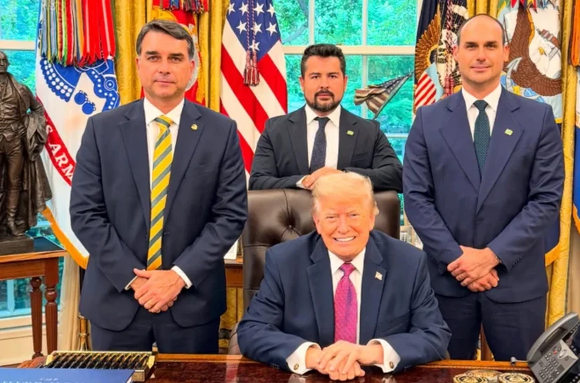 O que Flávio prometeu a Trump caso seja eleito sobre Pix, Mercosul e redes sociais