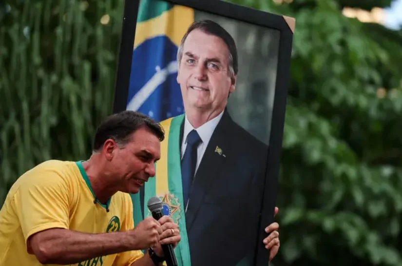 Por que Alexandre de Moraes decidiu autorizar visitas de Flávio a Jair Bolsonaro após 3 meses de proibição