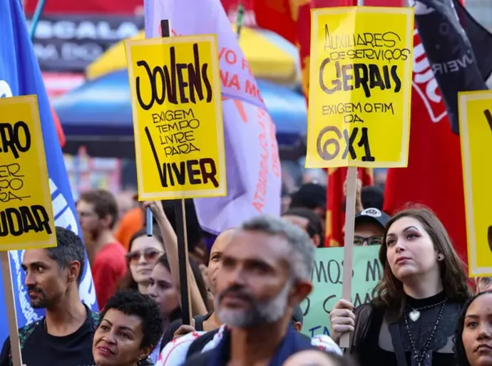 Brasileiro trabalha pouco? O que é produtividade e por que ela se tornou central no debate sobre escala 6x1