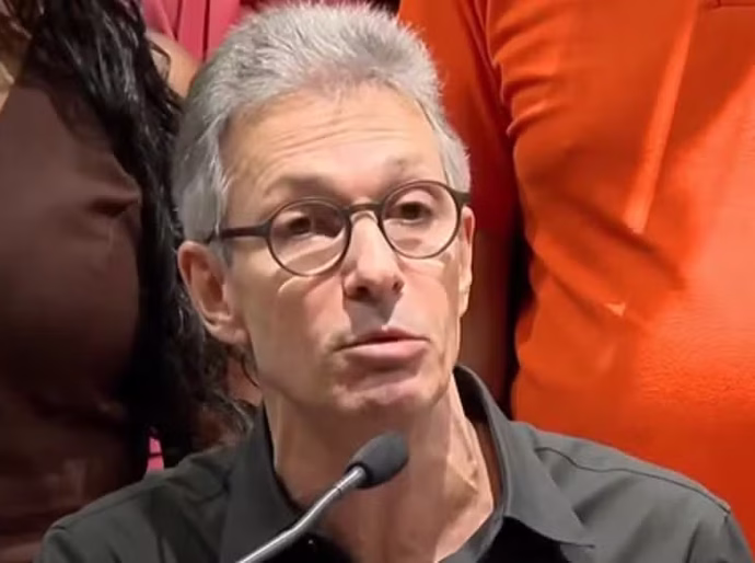 Zema critica PT e STF, diz conhecer 'Brasil real' e quer presídio na Amazônia para prender faccionados