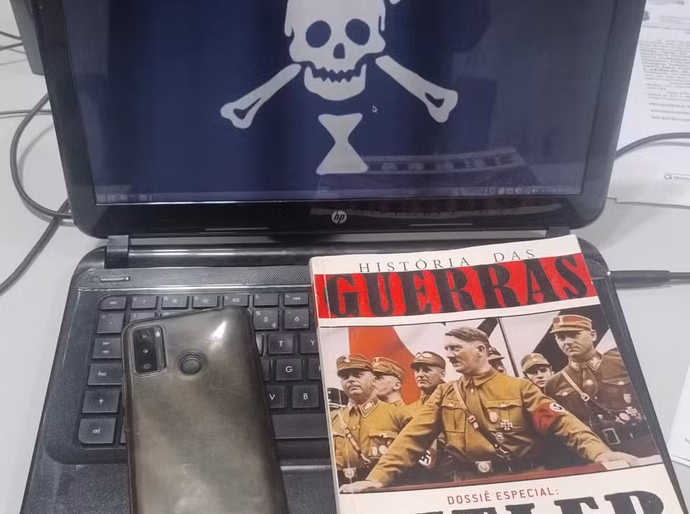 Operação apreende dois adolescentes por incentivar crimes em lives na internet
