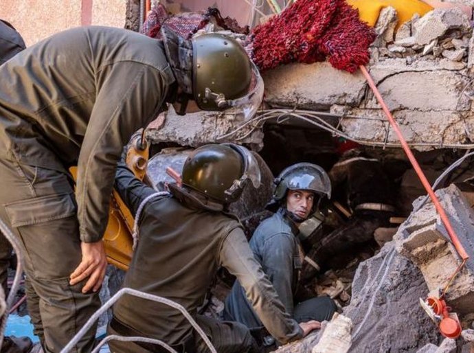 Número de mortos em terremoto no Marrocos passa de 2.000, diz governo