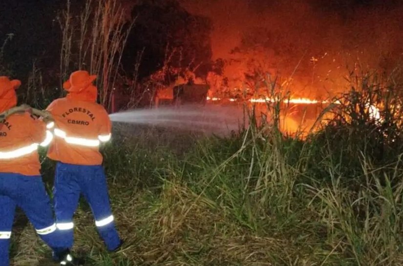 Brasil registrou 2,7 mil focos de incêndio nas últimas 24 horas