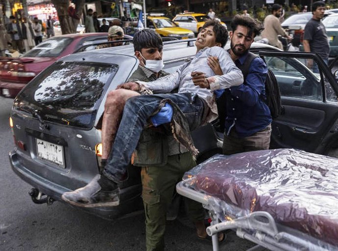 Número de mortos nos ataques em Cabul passa de 100