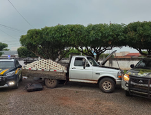 Gefron e PRF apreendem 78 quilos de cocaína escondidos em tanque de combustível de caminhonete