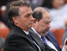 Bolsonaro classifica como 'malucos' apoiadores que querem intervenção