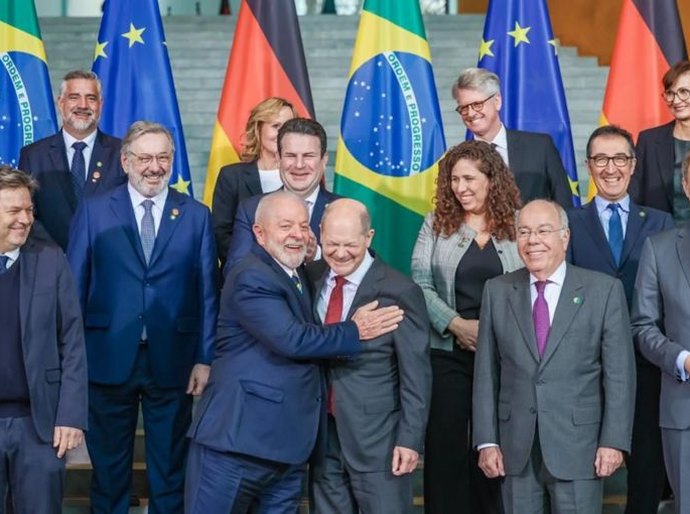 Lula atrai apoio da Alemanha para tentar salvar acordo Mercosul-UE após 'ducha de água fria' da França