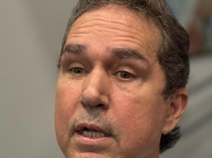 Tião expõe fissura no PL e minimiza ataques à prefeita: ‘Política não é lugar para mulher sem estrutura emocional’