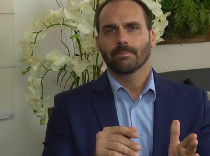 Gilmar Mendes arquiva pedido para investigar fala de Eduardo Bolsonaro sobre 'um novo AI-5'