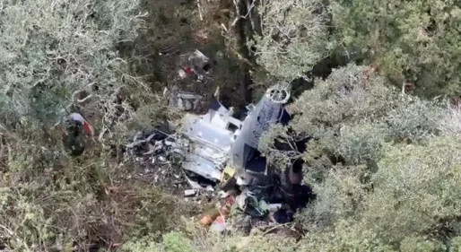 Destroços de helicóptero com cantor Rick são encontrados; não há sobreviventes