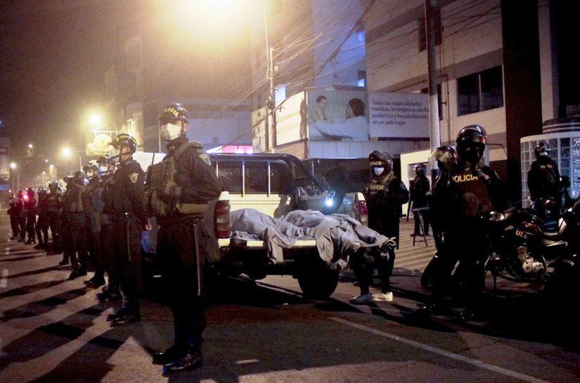Ao menos 13 mortos em ação policial em festa clandestina no Peru