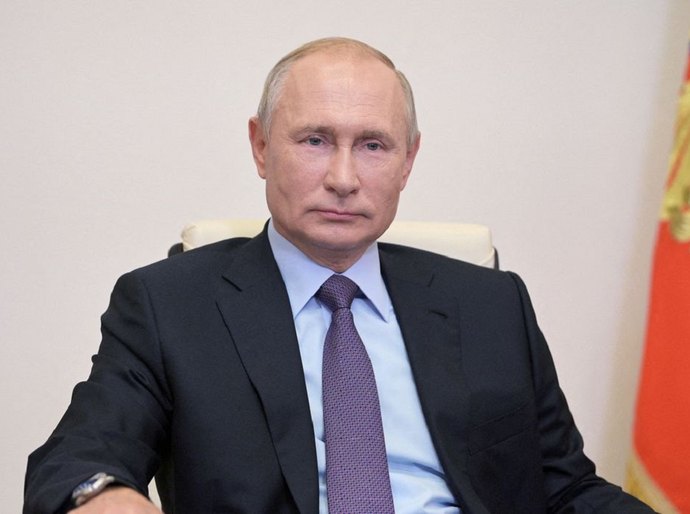 Putin diz para Ucrânia parar de lutar em meio a pedidos de cessar-fogo