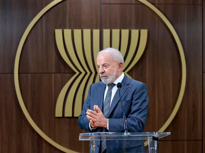 Lula se retrata após dizer que traficantes são 'vítimas' de usuários de drogas: 'Fiz frase mal colocada'