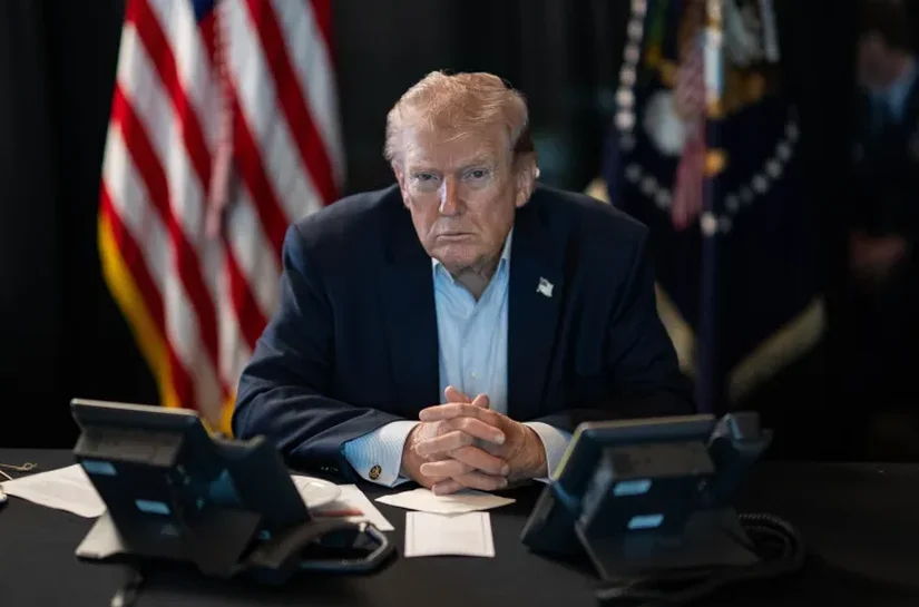 Trump defende ataque ao Irã e confirma que conflito seguirá por 'quatro ou cinco semanas, ou mais'