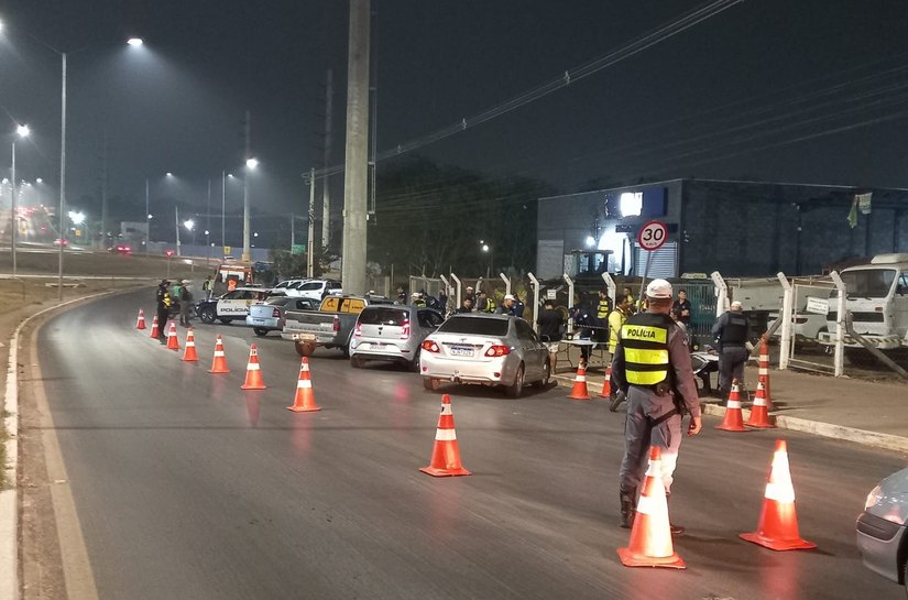 Operação Lei Seca resulta em nove motoristas presos na madrugada deste domingo em Cuiabá