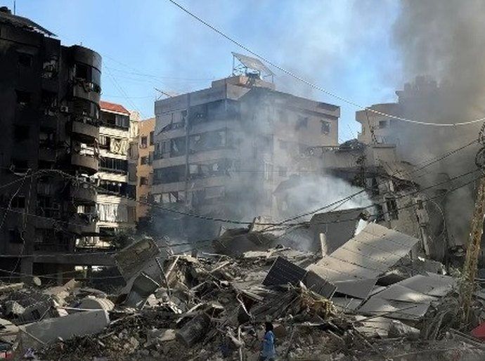 Israel bombardeia Beirute; Irã promete resposta em caso de ataque