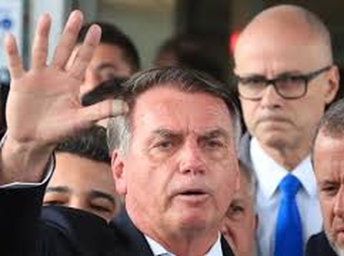 PF identifica movimentação de R$ 30 milhões por Bolsonaro em um ano