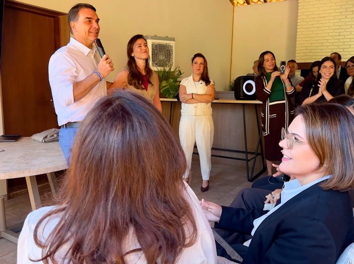 Coronel Fernanda contribui para plano de governo de Flávio Bolsonaro