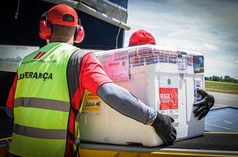 Mato Grosso recebe 57.550 doses de vacina nesta quinta-feira,08