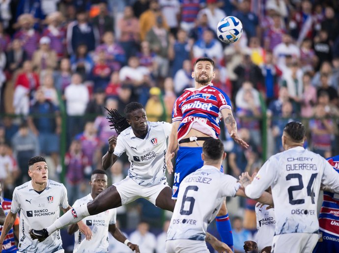 Nos pênaltis, LDU acaba com o sonho do Fortaleza e conquista o título da Sul-Americana