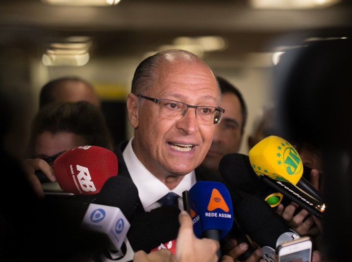 Alckmin é indiciado por suspeita de lavagem de dinheiro, caixa 2 e corrupção