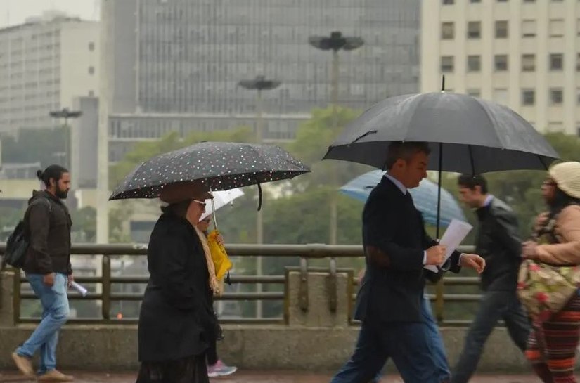 Fim do verão terá fortes chuvas em diversas regiões do país