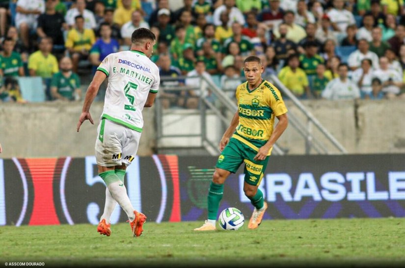 América-MG abre vantagem, mas Cuiabá busca o empate na Arena Pantanal