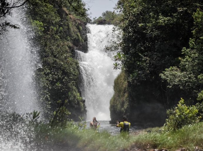 Defesa Civil de MT alerta para risco de cabeça d’água em rios e cachoeiras