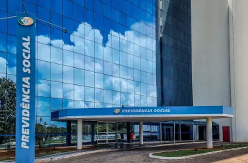 Sem dar data, presidente do INSS diz que plano de ressarcimento sairá até a próxima semana