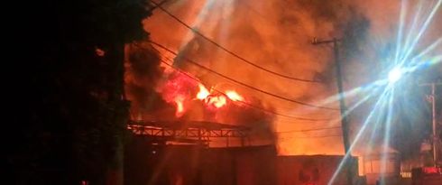 Veja Vídeo: Tragédia em Cuiabá; incêndio de grandes proporções destrói sede da Canaã Ambiental