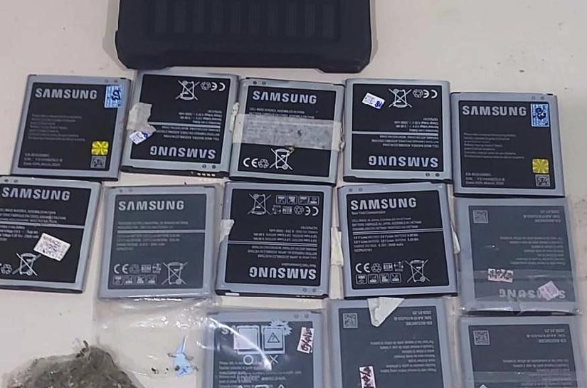 Policiais penais interceptam drone com baterias de celulares e droga