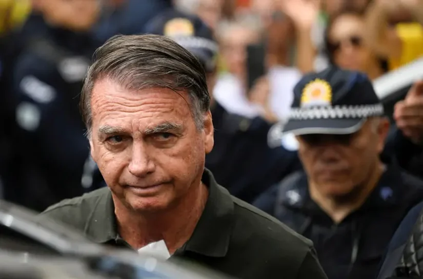 STF rejeita recurso de Bolsonaro e mantém condenação a 27 anos de prisão: o que acontece agora?