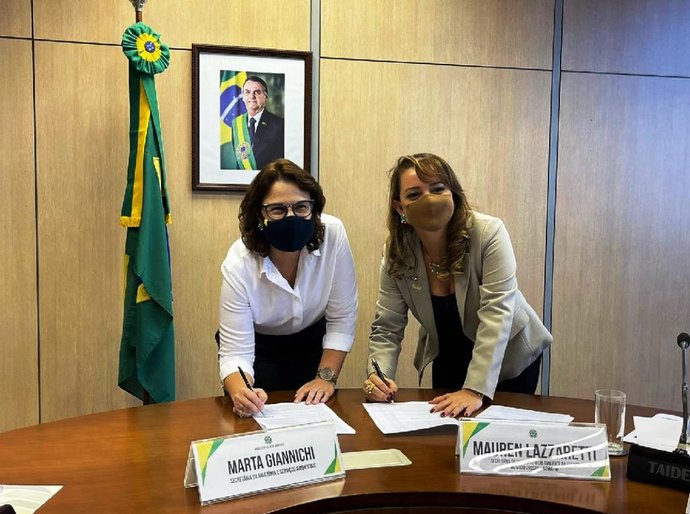Governo de Mato Grosso assina acordo para remunerar propriedades que preservam mata nativa