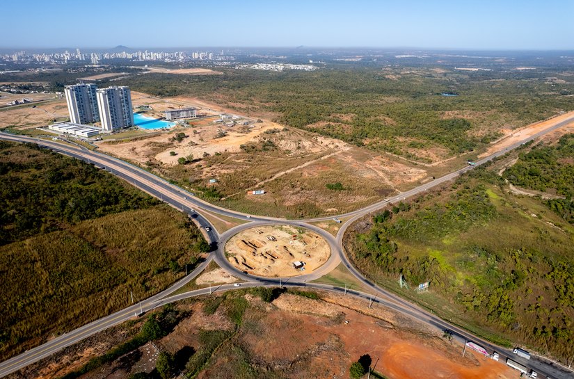 Obras do Rodoanel avançam com construção de ponte e viaduto