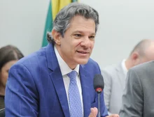 Plano contra tarifaço sai nos próximos dias, com ações para indústria